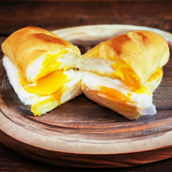 Thai Style Fried Eggs Sandwich