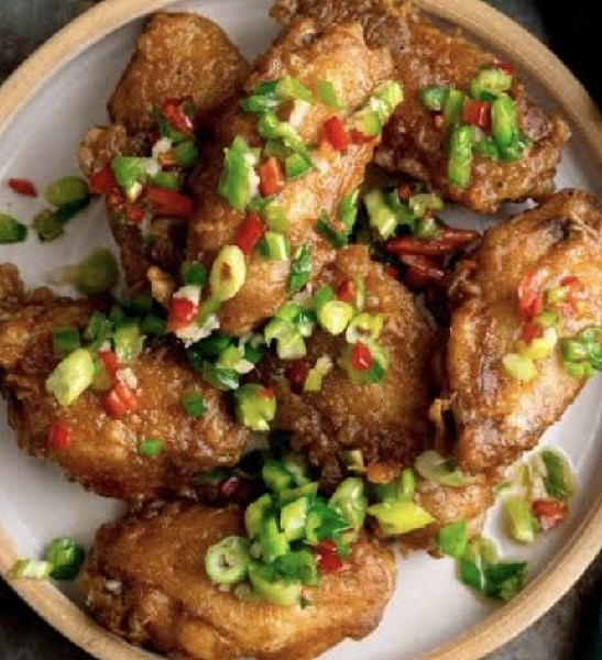 Spicy Salt and Pepper Fried Chicken Wings 6 piece